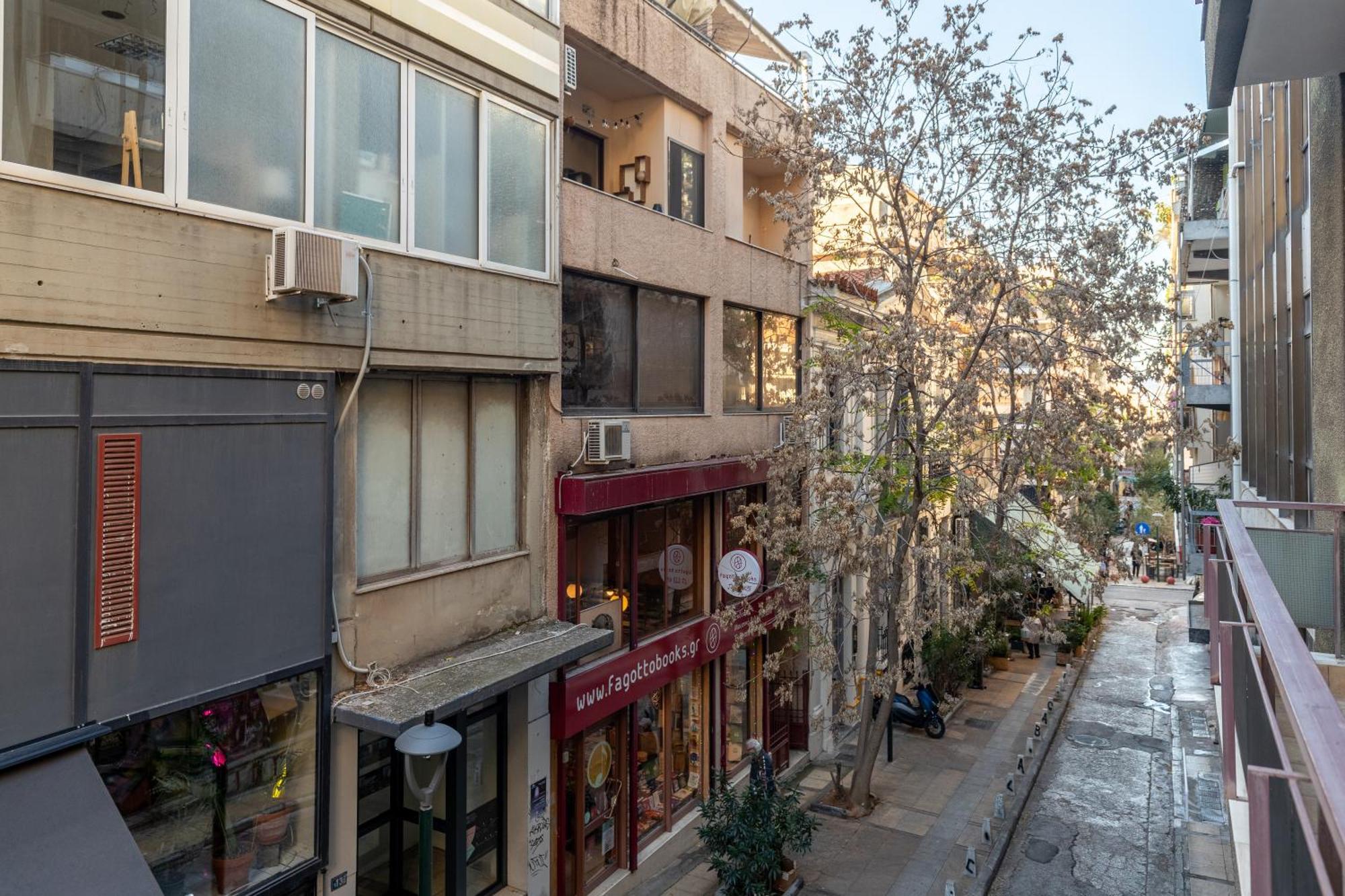 Super Central Apartment Downtown Exarcheia! 아테네 외부 사진
